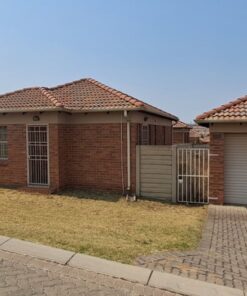 Insolvent Deceased Estate Auction | 306m² Townhouse | Thatch Hill Estate, Centurion